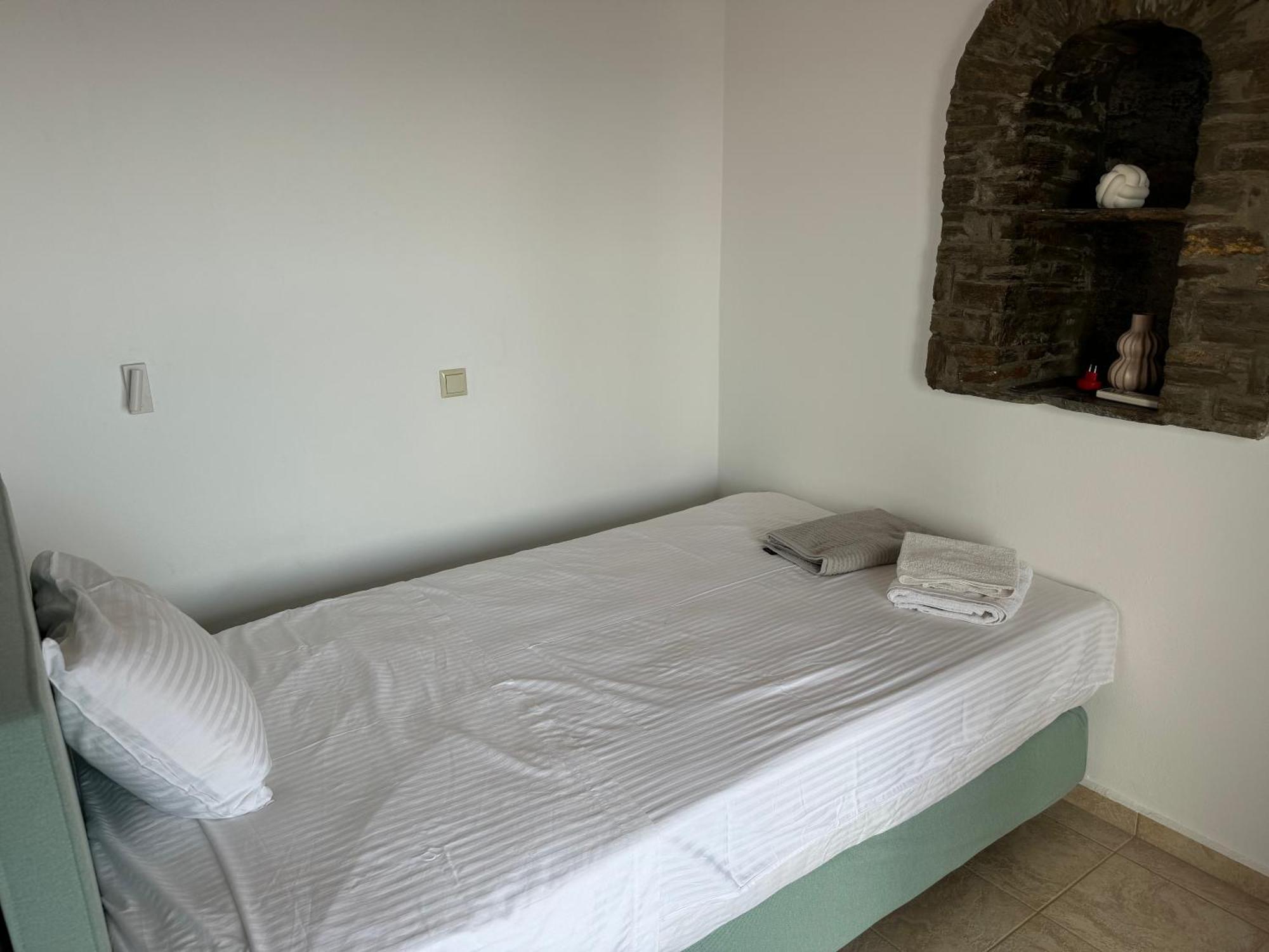 Andros Escape Condos Korthio المظهر الخارجي الصورة