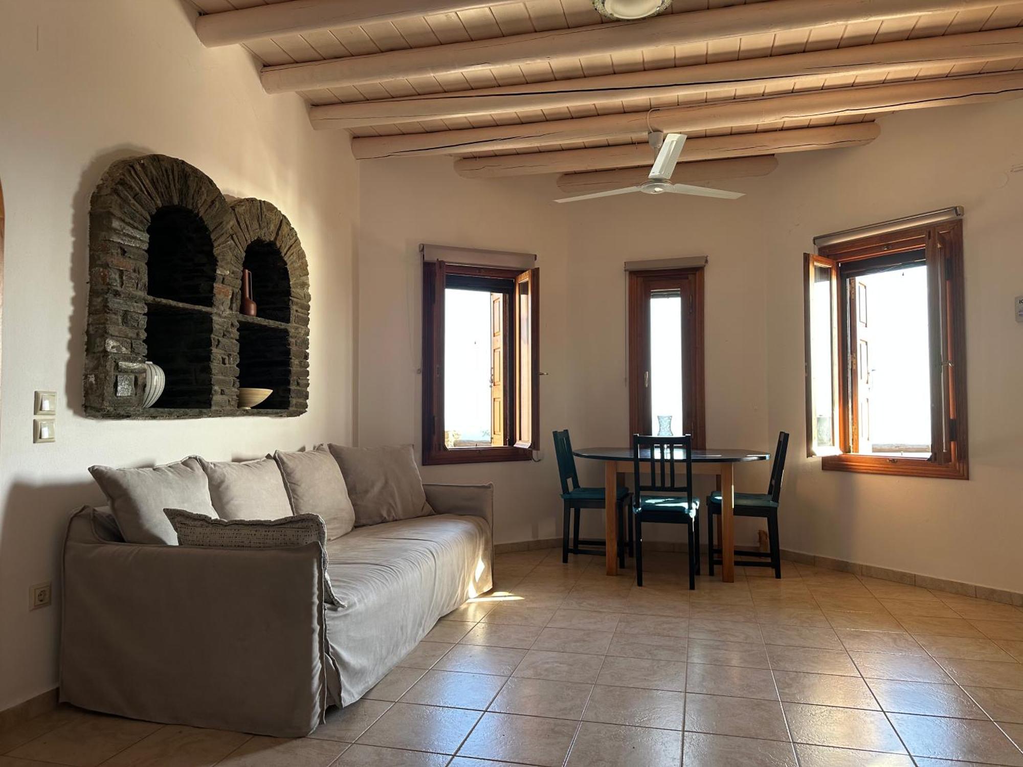 Andros Escape Condos Korthio المظهر الخارجي الصورة
